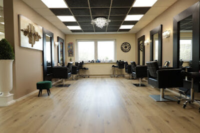 Blickfang Friseur & Kosmetikstudio