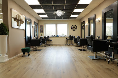 Blickfang Friseur & Kosmetikstudio