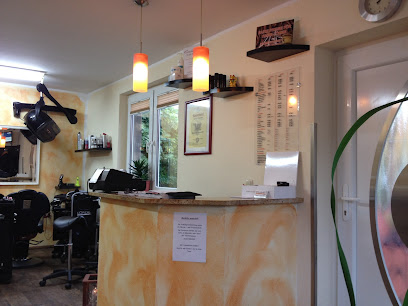 Candy's Cut & Color