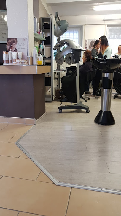 Eleganza da Lucrezia