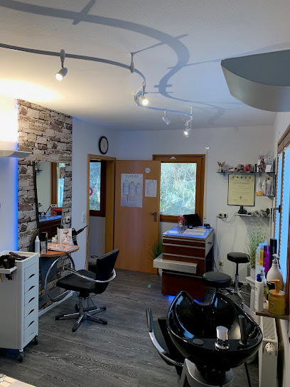 FRISUREN-ATELIER Andreas Mörbt