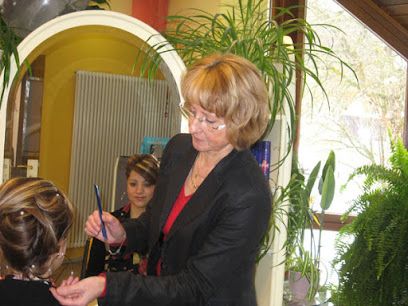 Friseur Heidenheim | Heidemarie Ringbauer | Heidis Friseurstudio