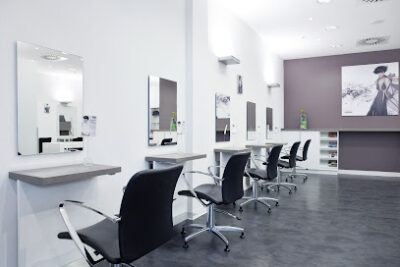 Friseur Ludwigsburg J.7 hairstyling Breuningerland