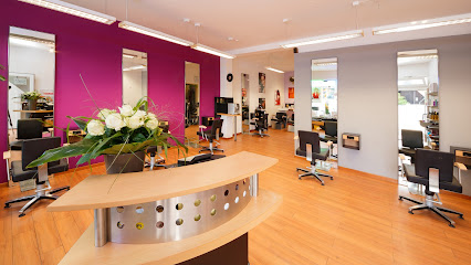 Friseur h.a.i.r.t.r.e.n.d