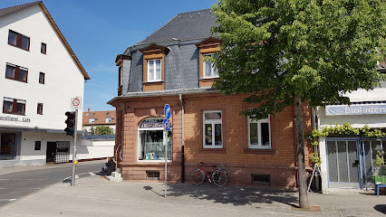 Friseurhaus Schwetzingen - Ulrike Ahlheim-Ziepa - Ihr Familienfrisör