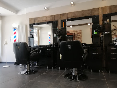 Goldene Schere Herren-Barbier-Salon