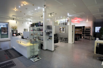 Haargenau Ihr Friseur Inh. Anja Kirstein und Jörg Göbel OHG