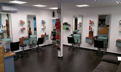 Haarsalon Pars + Haarglättung + Haarverlägerung