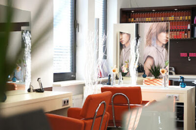 Haarstudio Schnitte