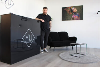 Hairstylist Yasin Unutkan