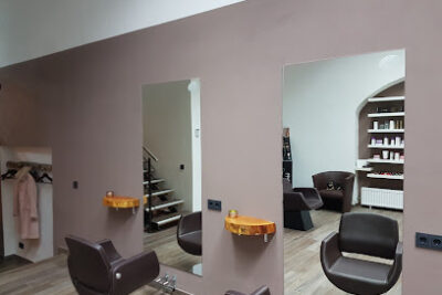 KonstantinaS Hair & Beauty