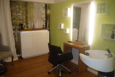 Naturfriseur Petra Riedl