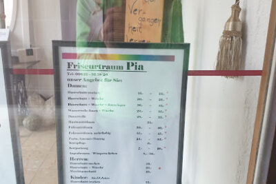 Pia Friseurtraum