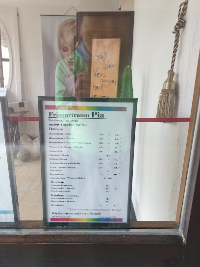 Pia Friseurtraum