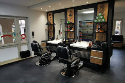 STAR BARBER