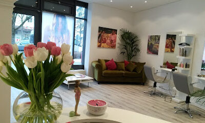 Sabine Bär für Haare