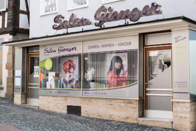 Salon Gienger Friseurin Damen-