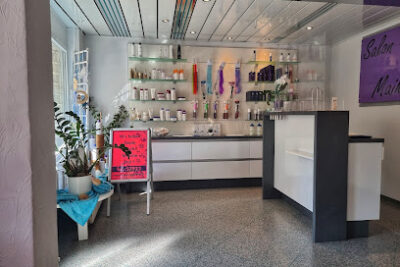 Salon Maike