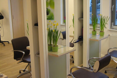 friseur~s. Inh. Simone Marggrander
