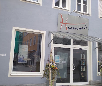 haarscharf
